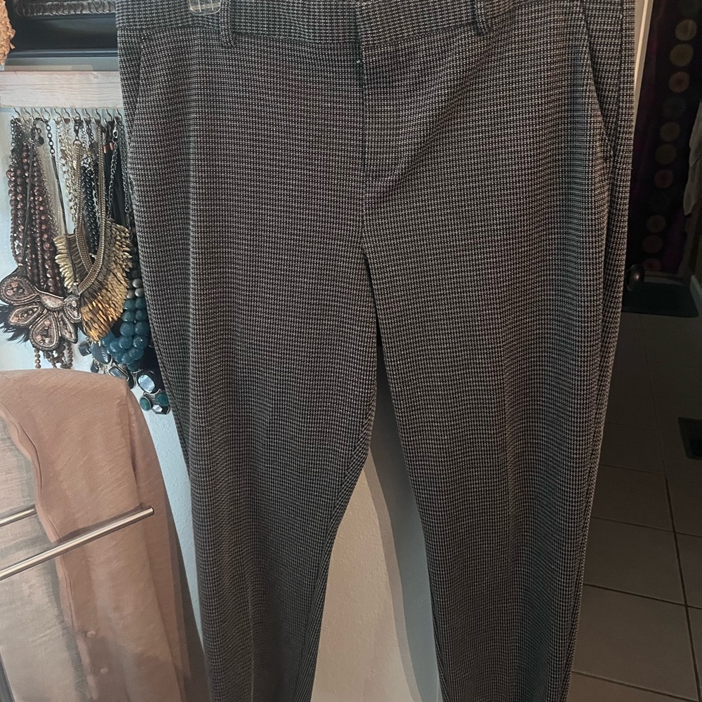 Vince Camuto women’s Black and White Checkered Pants